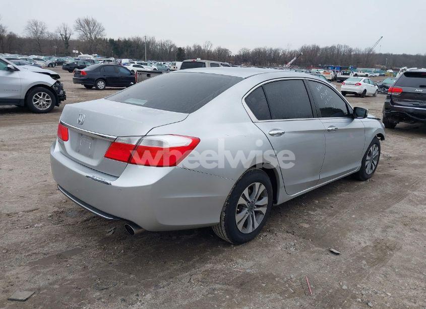 Photo 4 of 2013 Honda Accord LX (VIN 1HGCR2F31DA206137)
