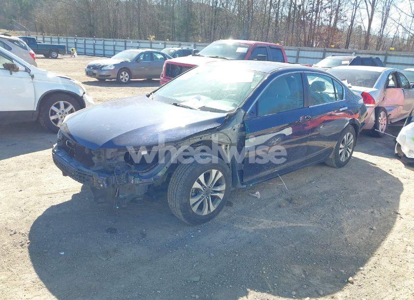 Photo 2 of 2013 Honda Accord LX (VIN 1HGCR2F31DA227621)