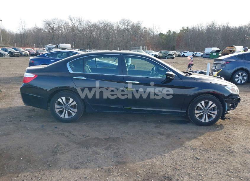 Photo 13 of 2013 Honda Accord LX (VIN 1HGCR2F31DA230499)