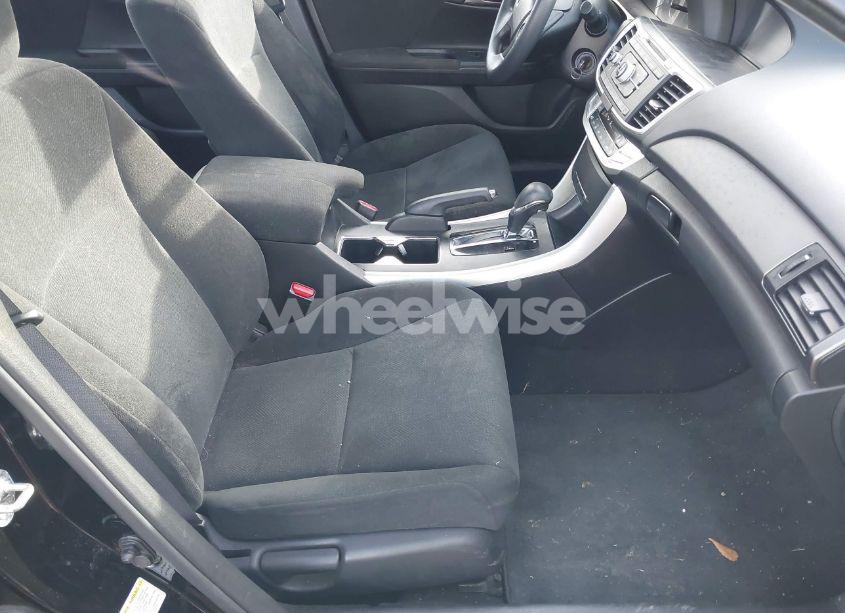 Photo 5 of 2013 Honda Accord LX (VIN 1HGCR2F31DA230499)