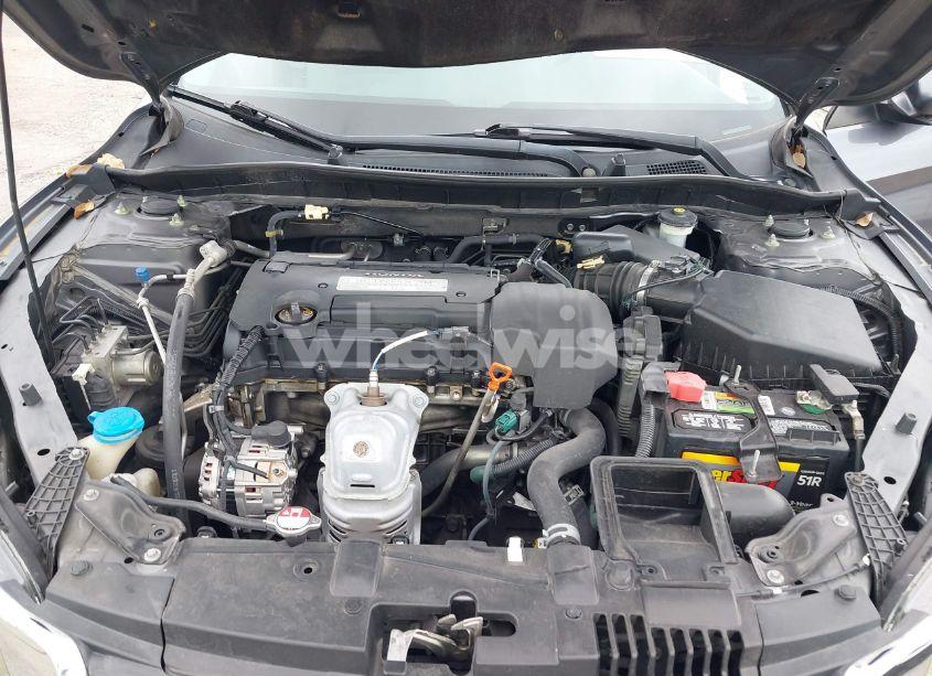 Photo 10 of 2013 Honda Accord LX (VIN 1HGCR2F31DA242815)