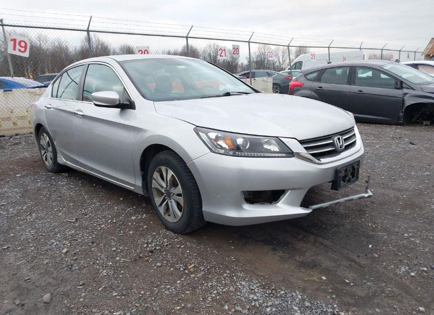 2013 Honda Accord LX (VIN 1HGCR2F31DA252129) main photo