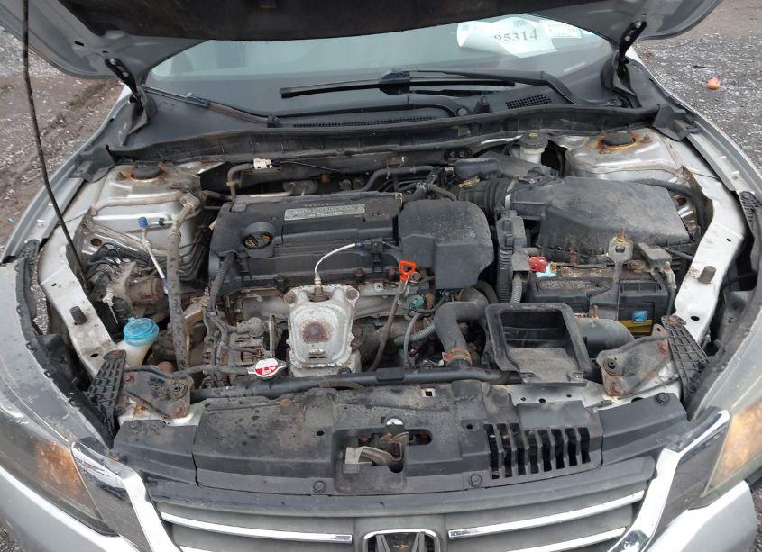 Photo 10 of 2013 Honda Accord LX (VIN 1HGCR2F31DA252129)