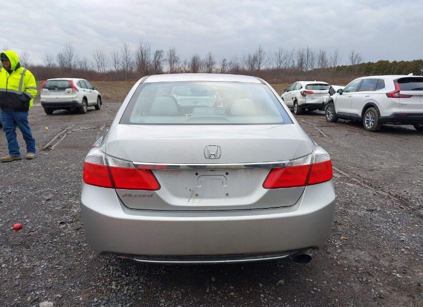 Photo 16 of 2013 Honda Accord LX (VIN 1HGCR2F31DA252129)