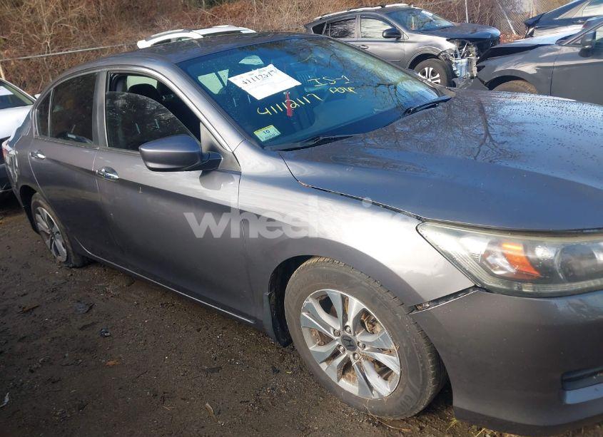 Photo 13 of 2013 Honda Accord LX (VIN 1HGCR2F31DA252499)