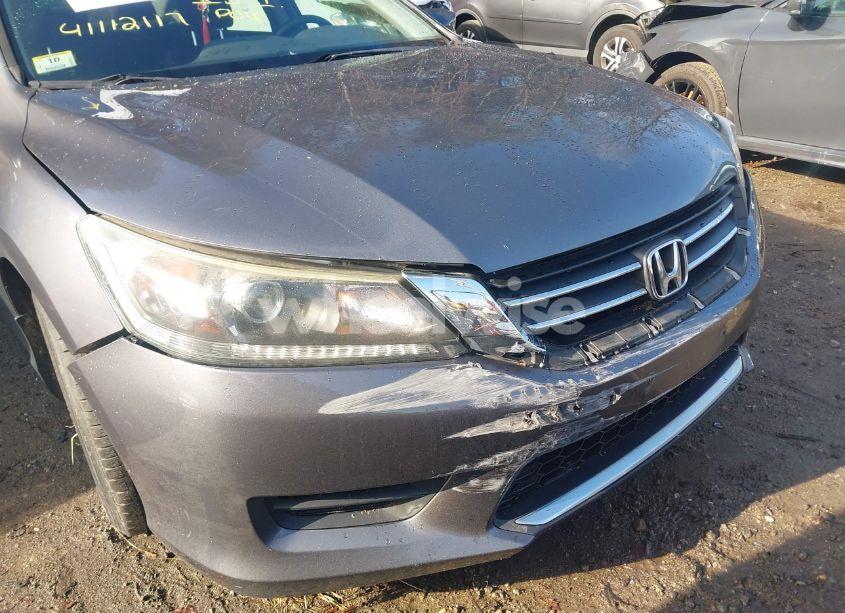 Photo 6 of 2013 Honda Accord LX (VIN 1HGCR2F31DA252499)