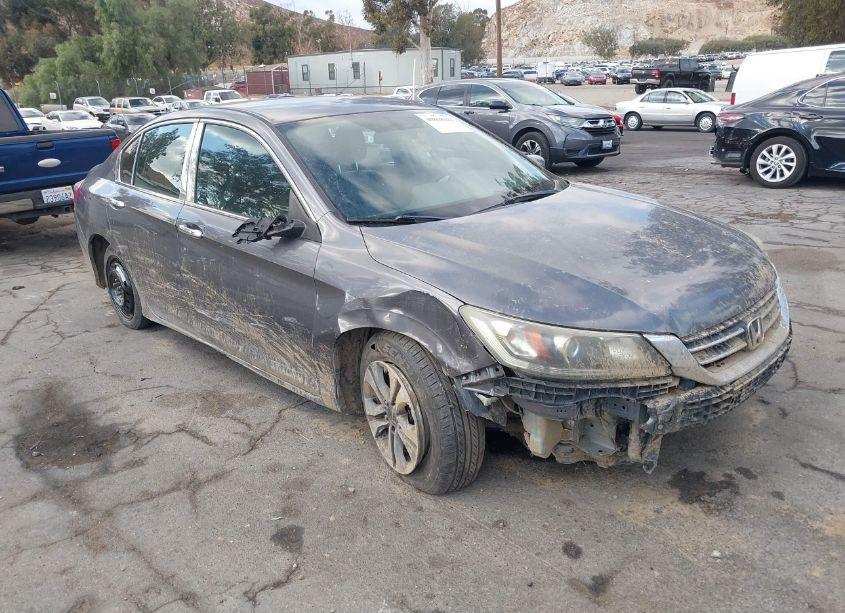 2013 Honda Accord LX (VIN 1HGCR2F31DA273112) main photo