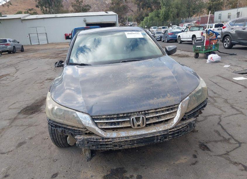 Photo 12 of 2013 Honda Accord LX (VIN 1HGCR2F31DA273112)