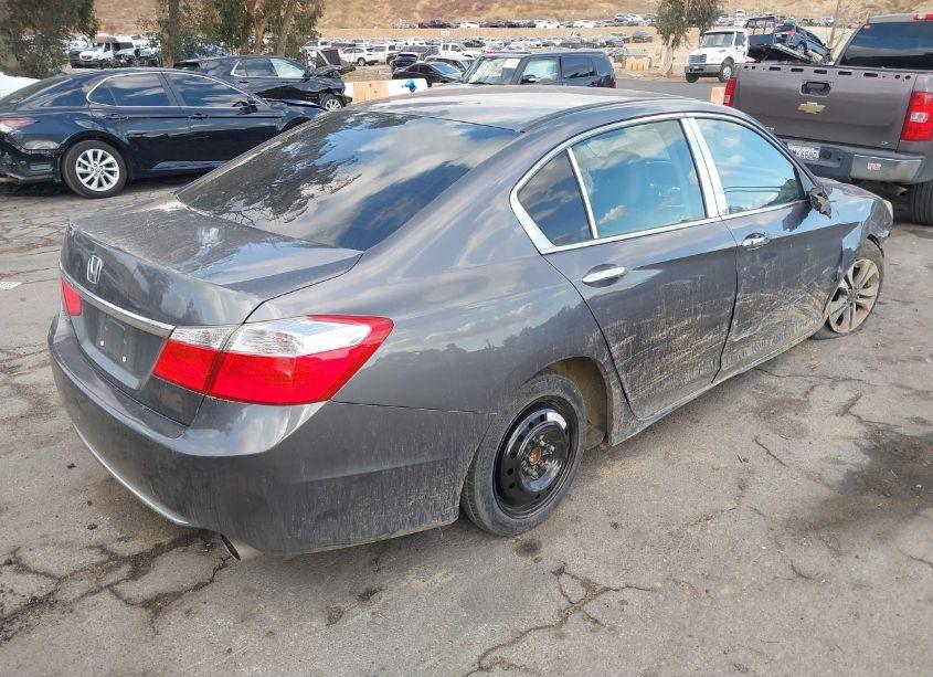 Photo 4 of 2013 Honda Accord LX (VIN 1HGCR2F31DA273112)