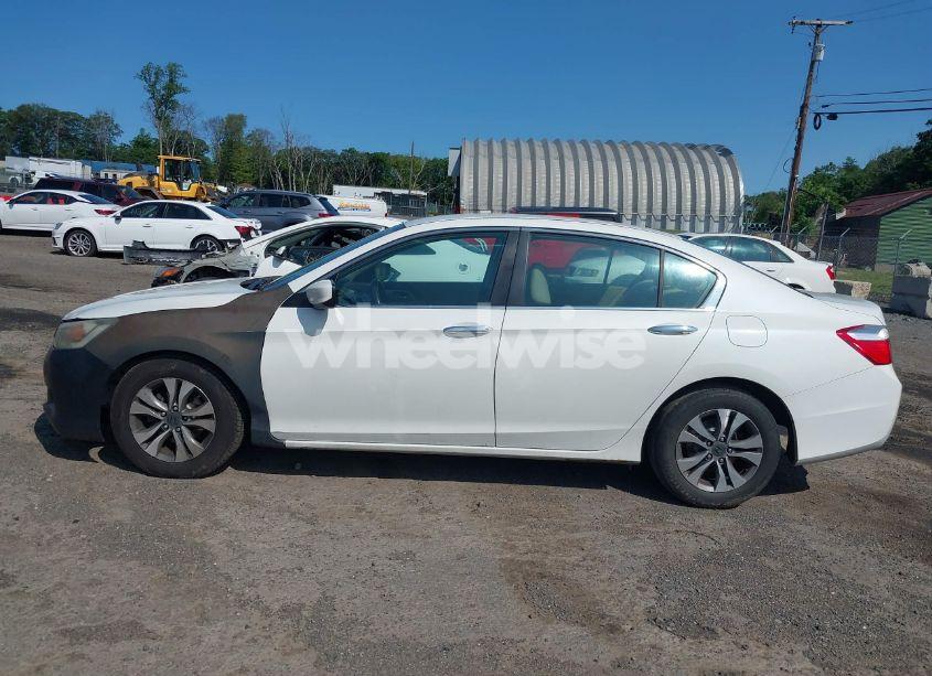 Photo 14 of 2014 Honda Accord LX (VIN 1HGCR2F31EA052112)