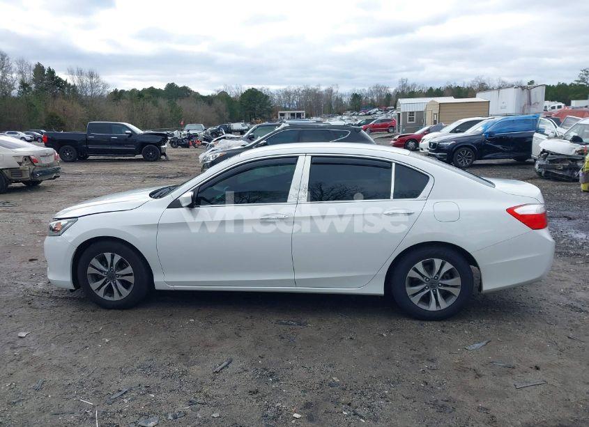 Photo 14 of 2014 Honda Accord LX (VIN 1HGCR2F31EA078550)