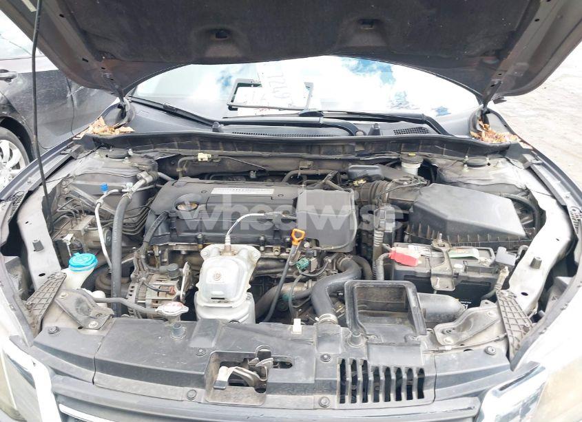 Photo 10 of 2014 Honda Accord LX (VIN 1HGCR2F31EA182813)