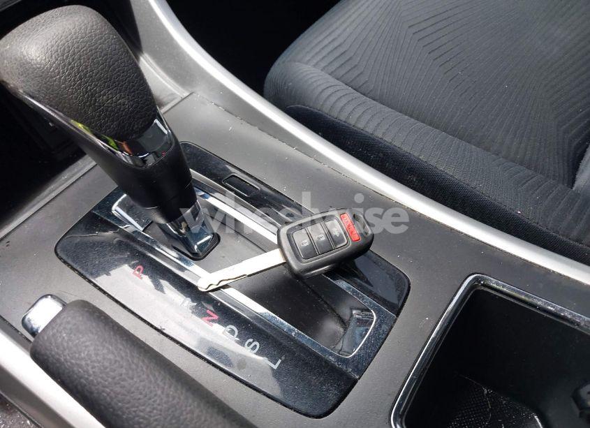 Photo 11 of 2014 Honda Accord LX (VIN 1HGCR2F31EA182813)