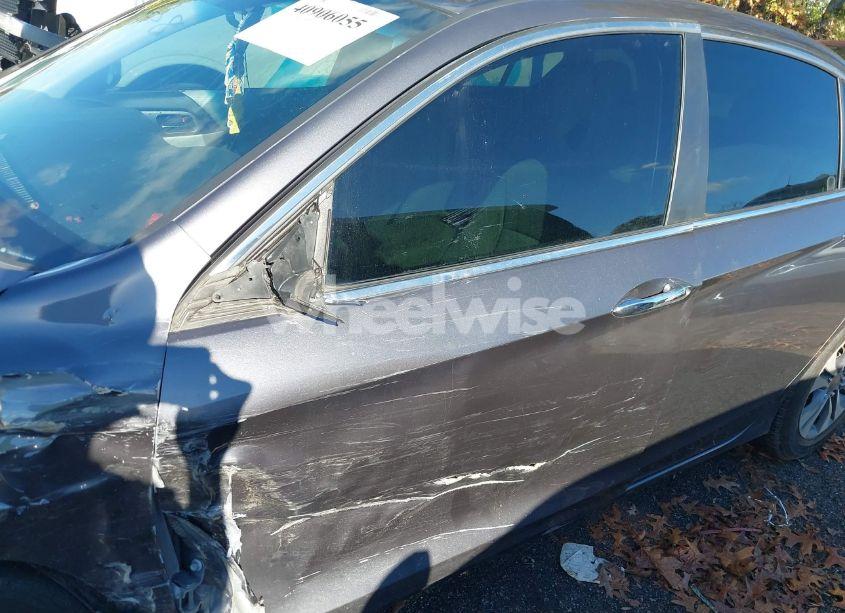 Photo 17 of 2014 Honda Accord LX (VIN 1HGCR2F31EA196887)