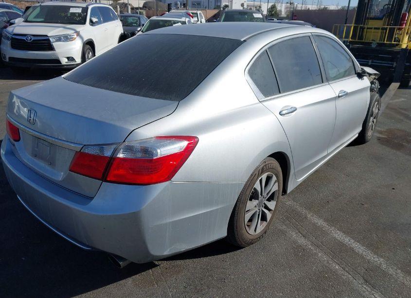 Photo 4 of 2014 Honda Accord LX (VIN 1HGCR2F31EA215762)