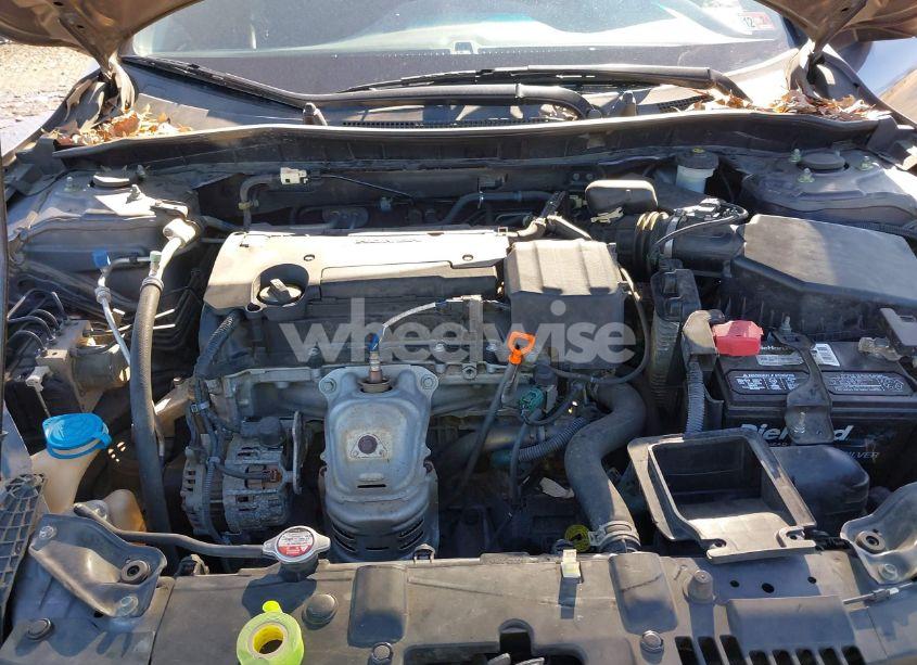 Photo 10 of 2014 Honda Accord LX (VIN 1HGCR2F31EA223814)