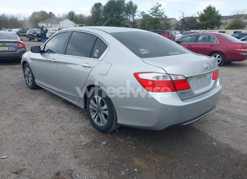 Photo 3 of 2014 Honda Accord LX (VIN 1HGCR2F31EA244243)