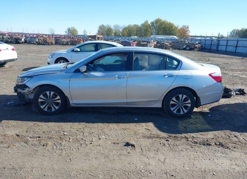 Photo 13 of 2014 Honda Accord LX (VIN 1HGCR2F31EA249510)