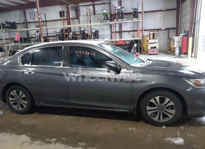 Photo 13 of 2014 Honda Accord LX (VIN 1HGCR2F31EA283706)