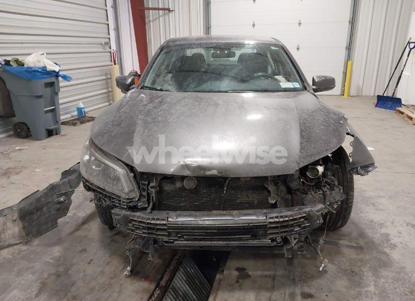 Photo 12 of 2015 Honda Accord LX (VIN 1HGCR2F31FA011285)