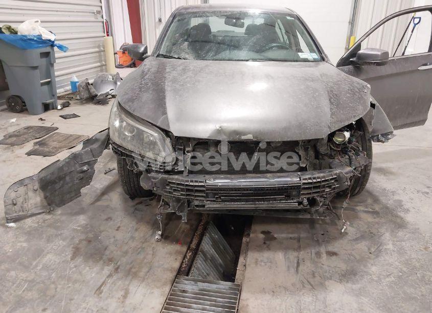 Photo 6 of 2015 Honda Accord LX (VIN 1HGCR2F31FA011285)