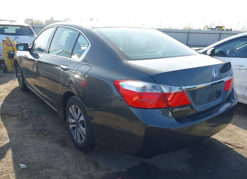 Photo 3 of 2015 Honda Accord LX (VIN 1HGCR2F31FA019581)