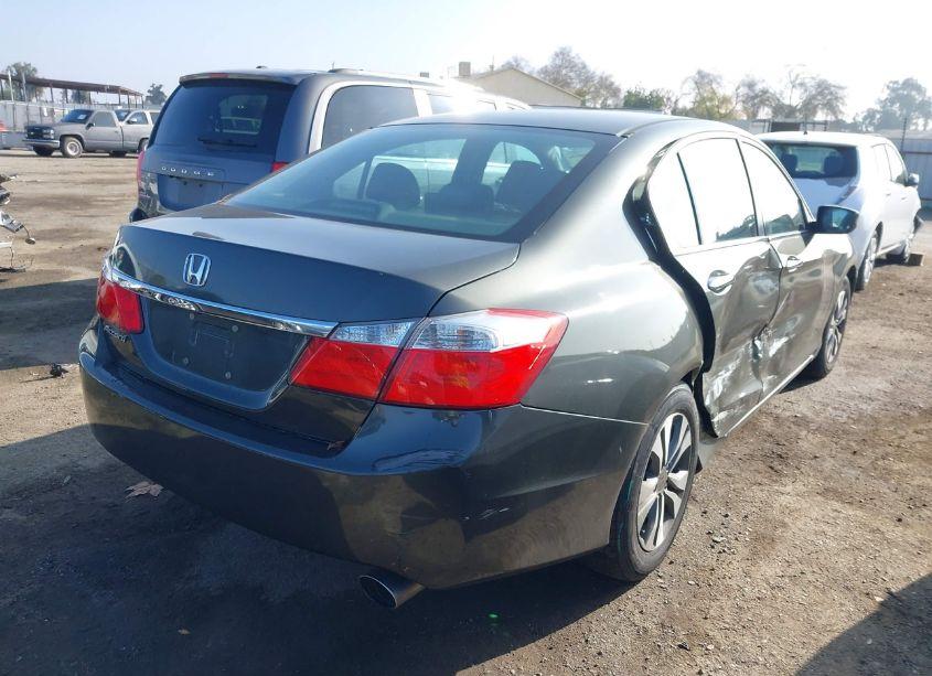 Photo 4 of 2015 Honda Accord LX (VIN 1HGCR2F31FA019581)