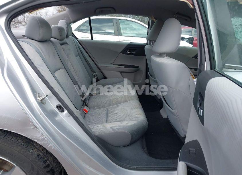 Photo 8 of 2015 Honda Accord LX (VIN 1HGCR2F31FA022433)