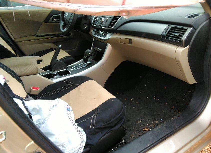 Photo 5 of 2015 Honda Accord LX (VIN 1HGCR2F31FA099092)