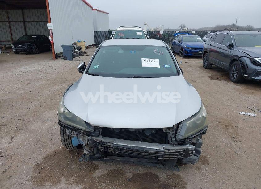Photo 12 of 2015 Honda Accord LX (VIN 1HGCR2F31FA115663)
