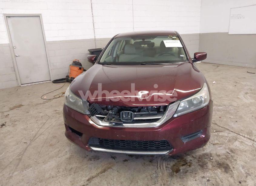 Photo 12 of 2015 Honda Accord LX (VIN 1HGCR2F31FA133726)