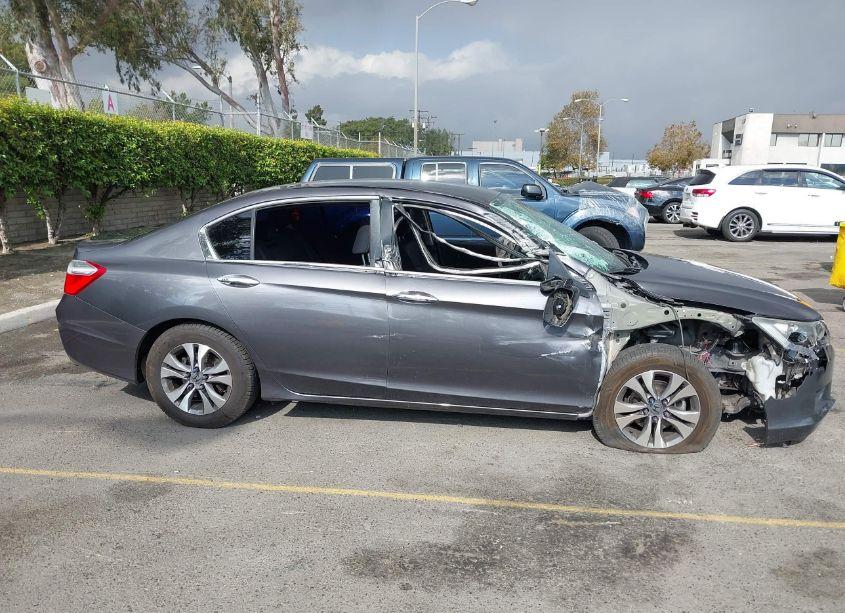 Photo 13 of 2015 Honda Accord LX (VIN 1HGCR2F31FA136786)