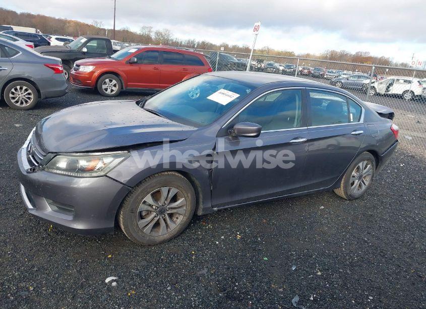Photo 14 of 2015 Honda Accord LX (VIN 1HGCR2F31FA140885)