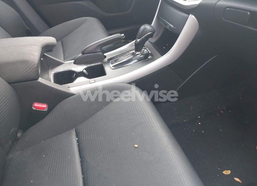 Photo 5 of 2015 Honda Accord LX (VIN 1HGCR2F31FA140885)