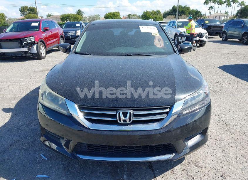 Photo 13 of 2015 Honda Accord LX (VIN 1HGCR2F31FA159971)