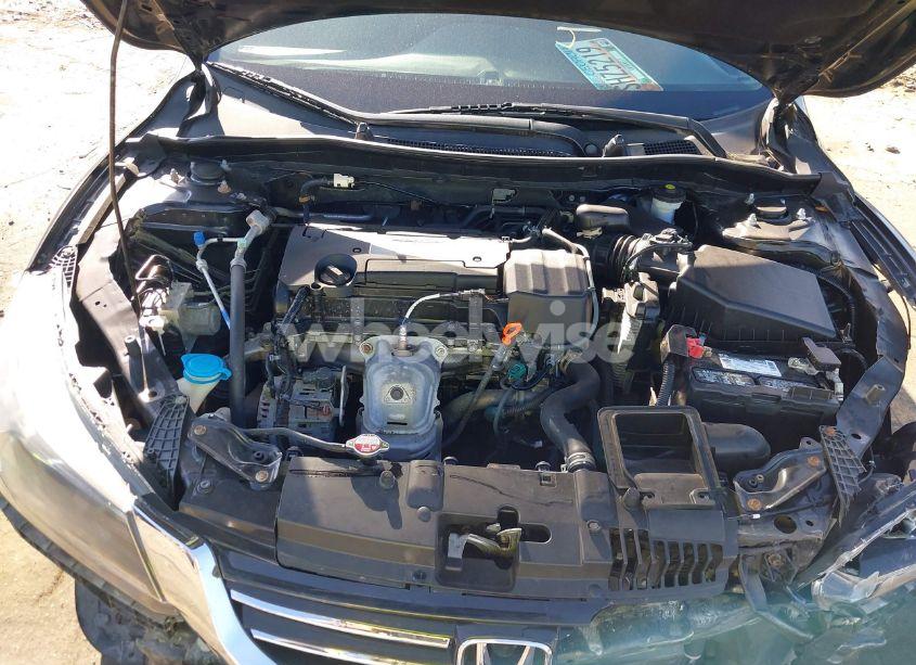Photo 10 of 2015 Honda Accord LX (VIN 1HGCR2F31FA173272)