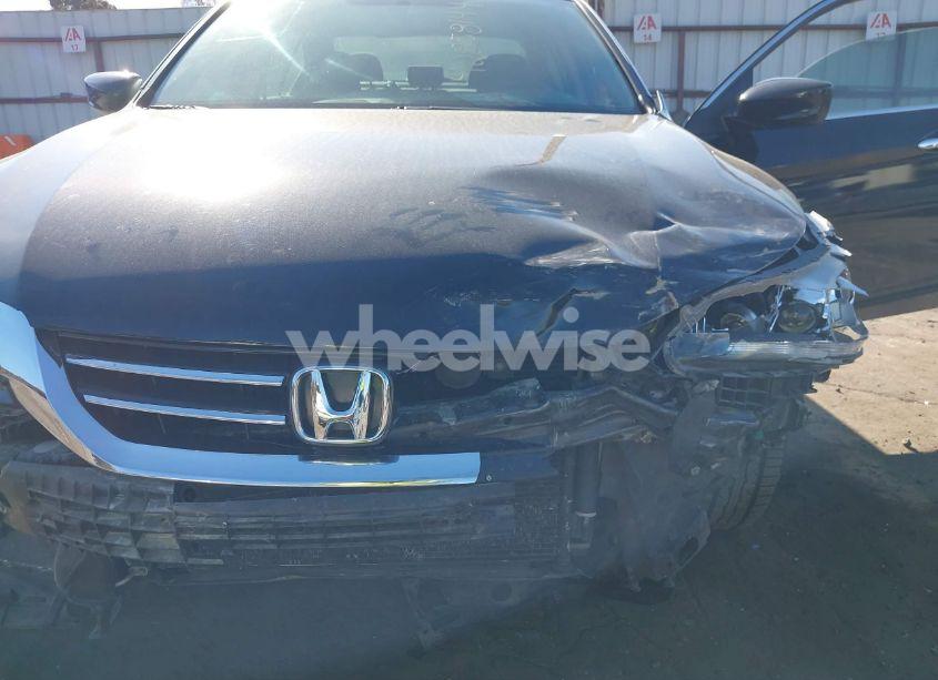 Photo 17 of 2015 Honda Accord LX (VIN 1HGCR2F31FA173272)