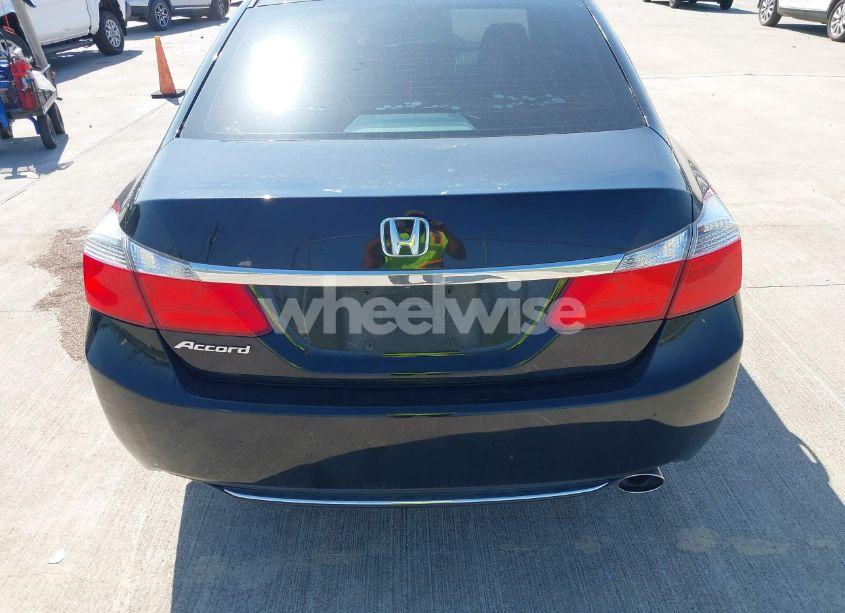 Photo 17 of 2015 Honda Accord LX (VIN 1HGCR2F31FA184515)