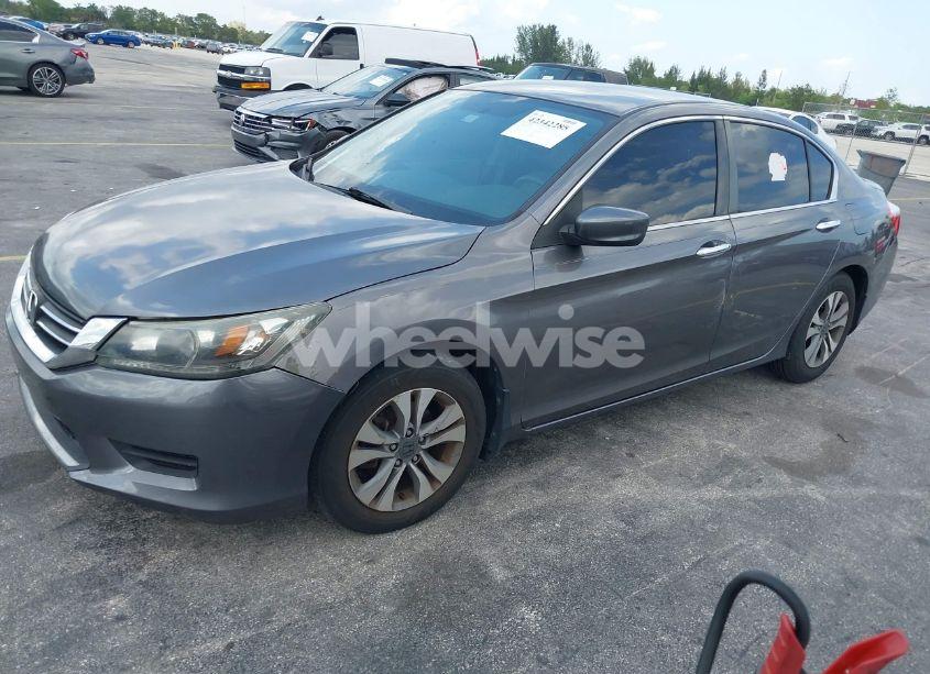 Photo 2 of 2015 Honda Accord LX (VIN 1HGCR2F31FA199595)