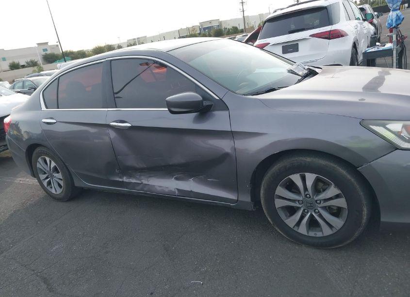 Photo 6 of 2015 Honda Accord LX (VIN 1HGCR2F31FA216041)