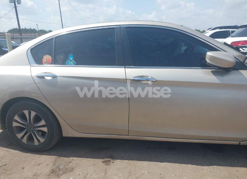 Photo 14 of 2015 Honda Accord LX (VIN 1HGCR2F31FA262775)