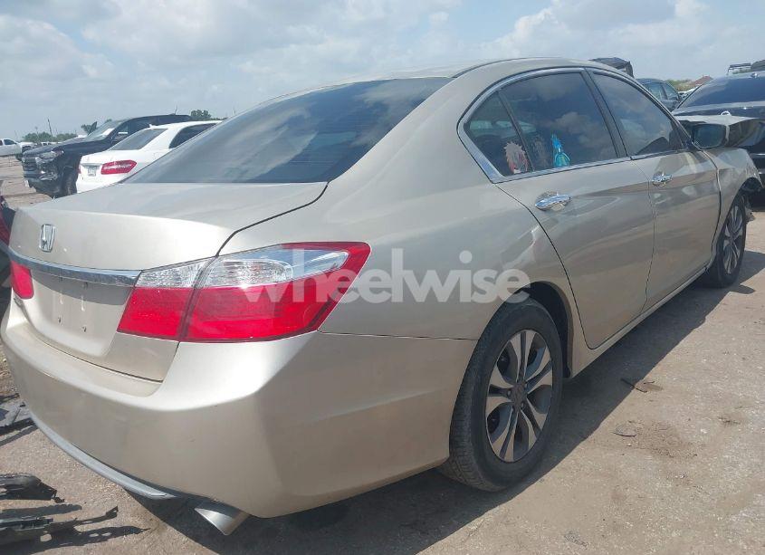 Photo 4 of 2015 Honda Accord LX (VIN 1HGCR2F31FA262775)