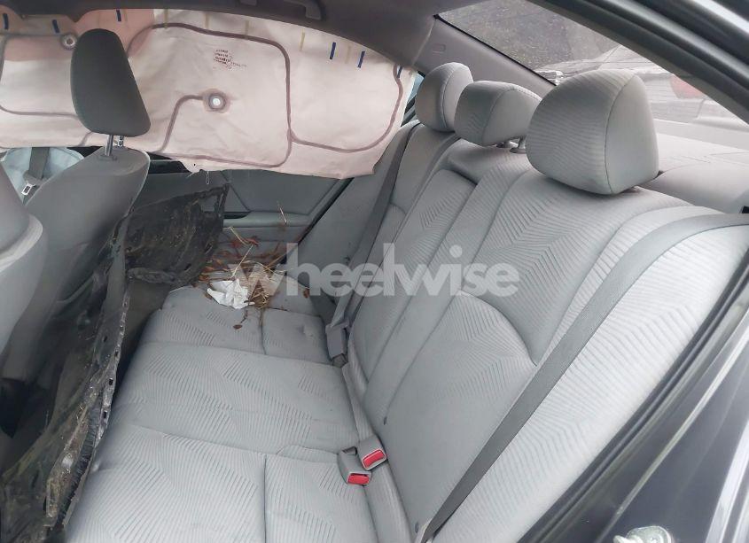 Photo 8 of 2015 Honda Accord LX (VIN 1HGCR2F31FA265871)