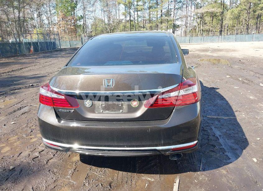 Photo 16 of 2016 Honda Accord LX (VIN 1HGCR2F31GA098364)