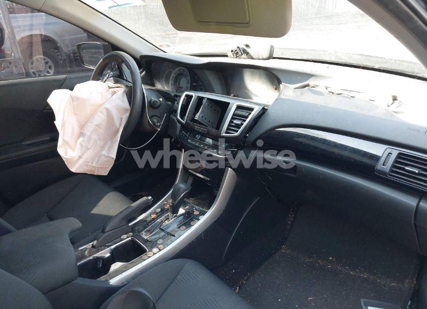Photo 5 of 2016 Honda Accord LX (VIN 1HGCR2F31GA098364)