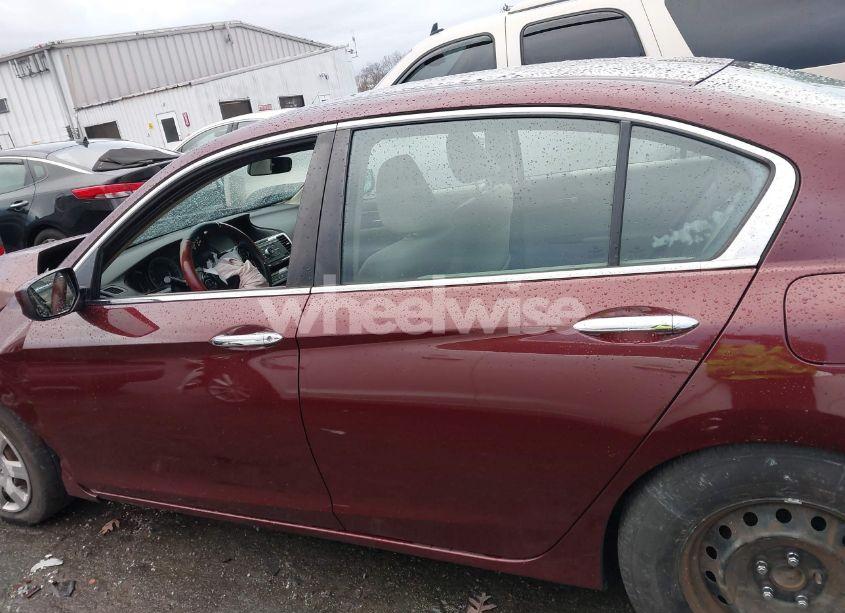 Photo 15 of 2016 Honda Accord LX (VIN 1HGCR2F31GA117494)