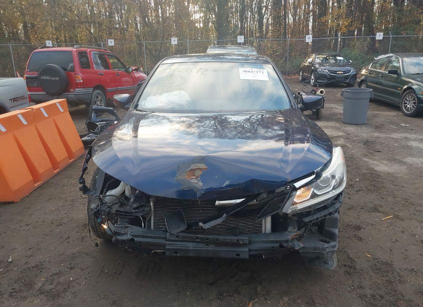 Photo 13 of 2016 Honda Accord LX (VIN 1HGCR2F31GA118502)