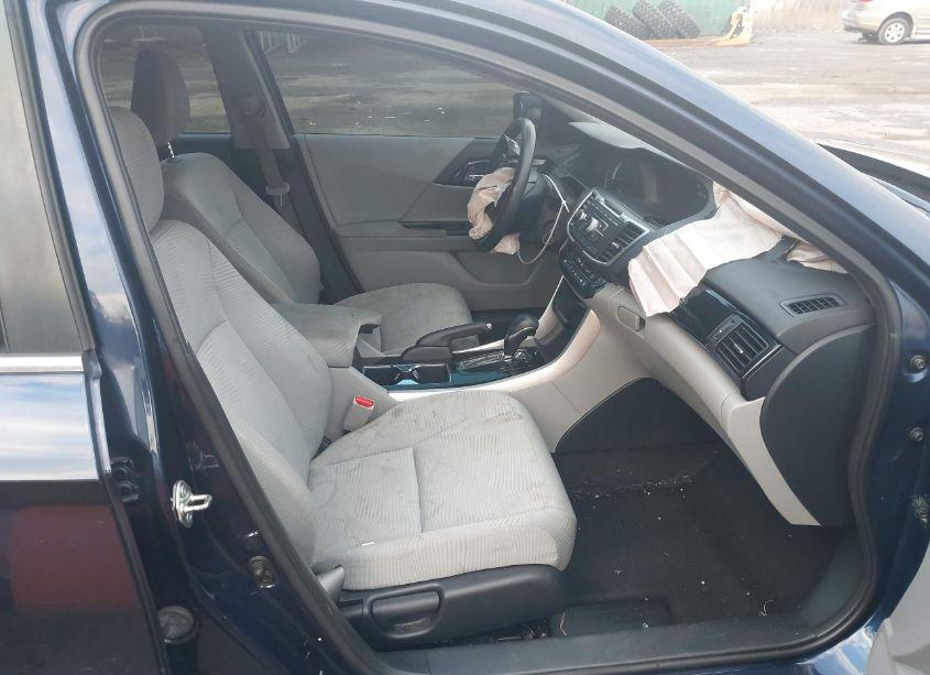 Photo 5 of 2016 Honda Accord LX (VIN 1HGCR2F31GA118502)