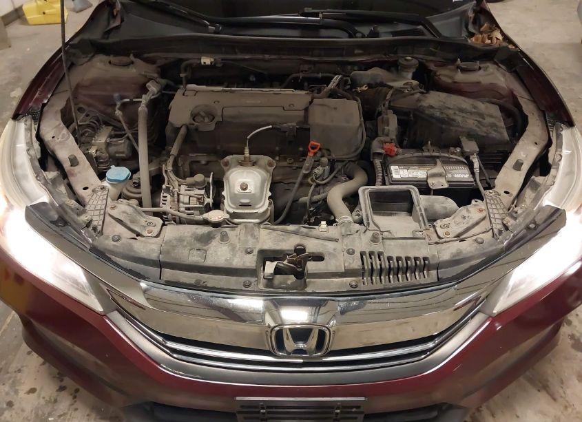 Photo 10 of 2016 Honda Accord LX (VIN 1HGCR2F31GA144260)
