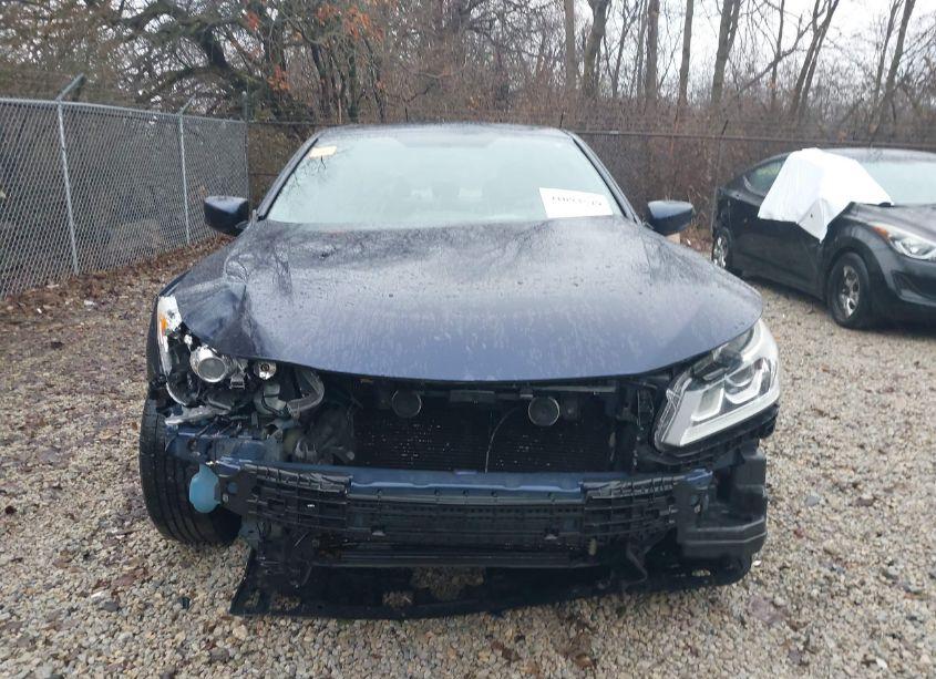 Photo 13 of 2016 Honda Accord LX (VIN 1HGCR2F31GA159373)